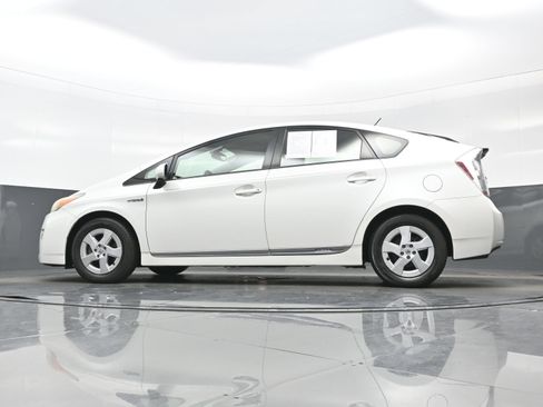 Used 2011 Toyota Prius Four FWD image 26