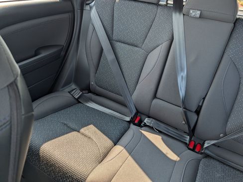 Certified 2025 Subaru Forester Premium AWD/4WD image 12