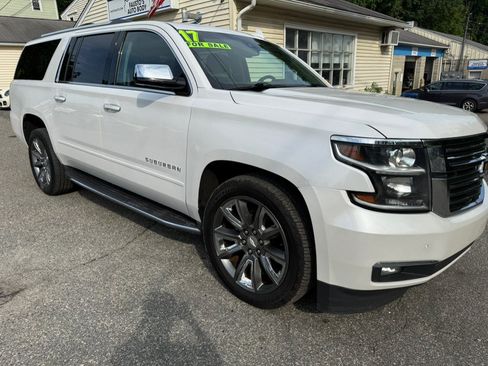 Used 2017 Chevrolet Suburban Premier AWD/4WD image 5