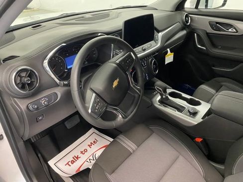New 2025 Chevrolet Blazer LT w/ Convenience Package image 14