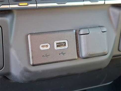 Used 2023 Chevrolet Silverado 1500 W/T w/ WT Value Package image 23