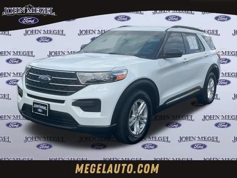 Certified 2020 Ford Explorer XLT RWD image 1