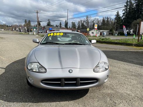 Used 2001 Jaguar XK8 Coupe RWD image 45