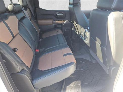 Used 2019 Chevrolet Silverado 1500 High Country w/ Technology Package image 27