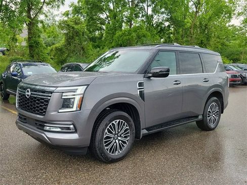 New 2025 Nissan Armada Platinum w/ Convenience Package image 2