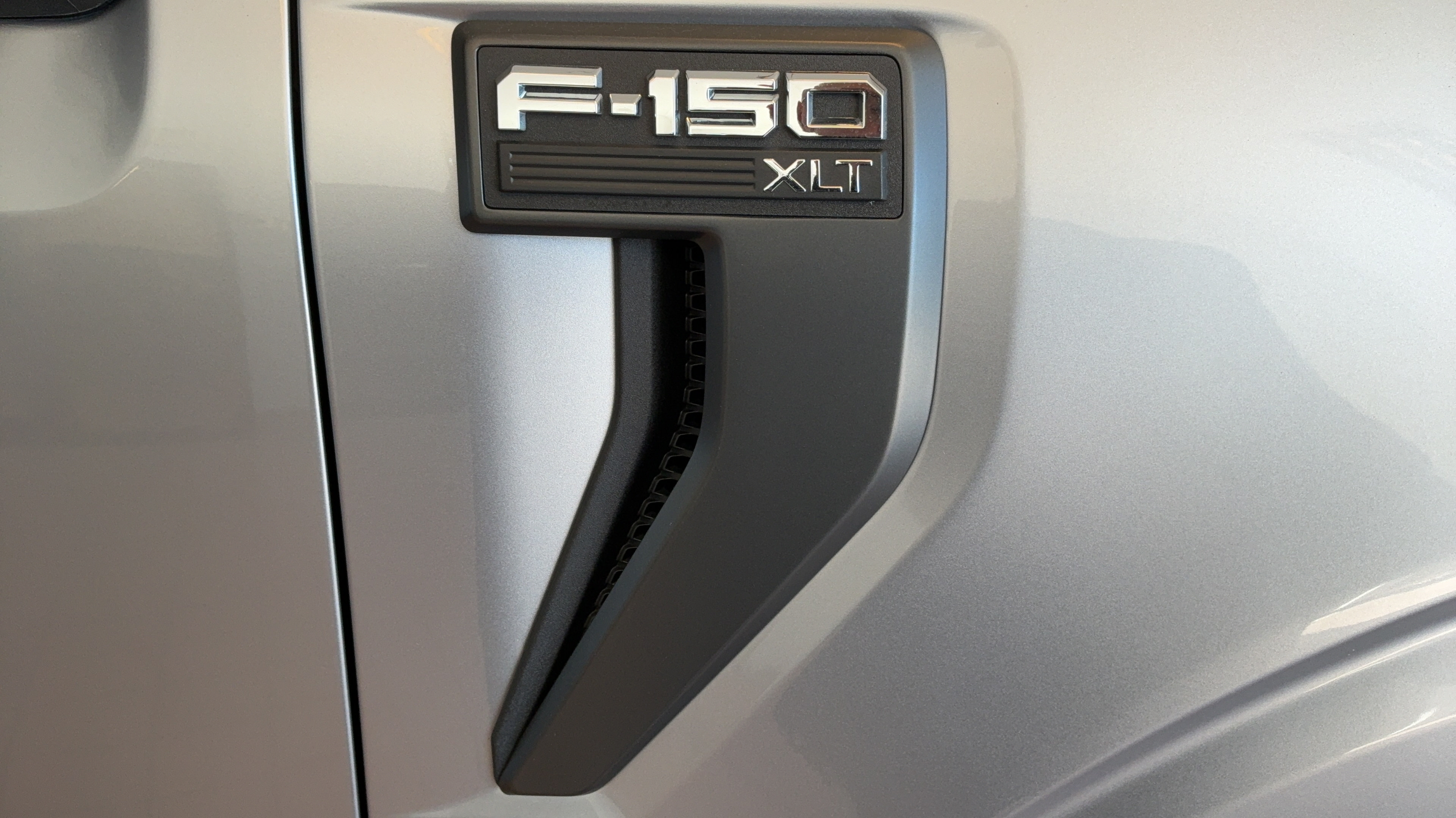 Used 2021 Ford F150 XLT w/ Equipment Group 302A High AWD/4WD image 46