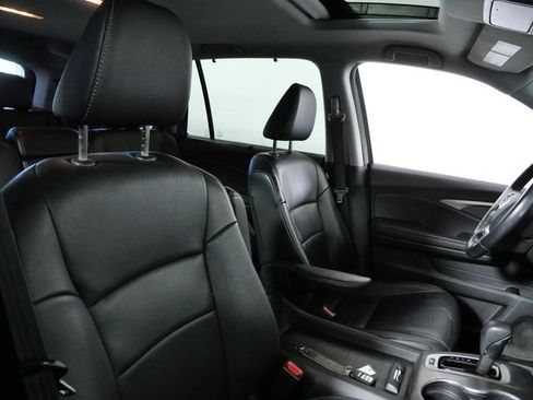 Used 2019 Honda Pilot EX-L image 11