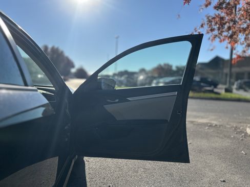 Used 2017 Honda Civic LX image 33