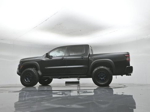 Used 2023 Nissan Frontier PRO-4X w/ Pro Convenience Package AWD/4WD image 56