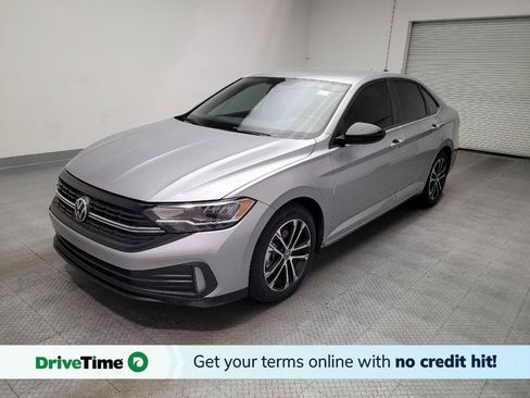 Used 2022 Volkswagen Jetta Sport FWD image 1