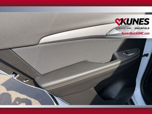 New 2026 Buick Envision Sport Touring image 41