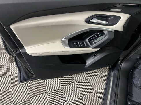 New 2025 Audi Q5 Premium Plus image 21