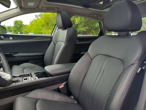 Certified 2025 Kia K5 EX FWD image 12
