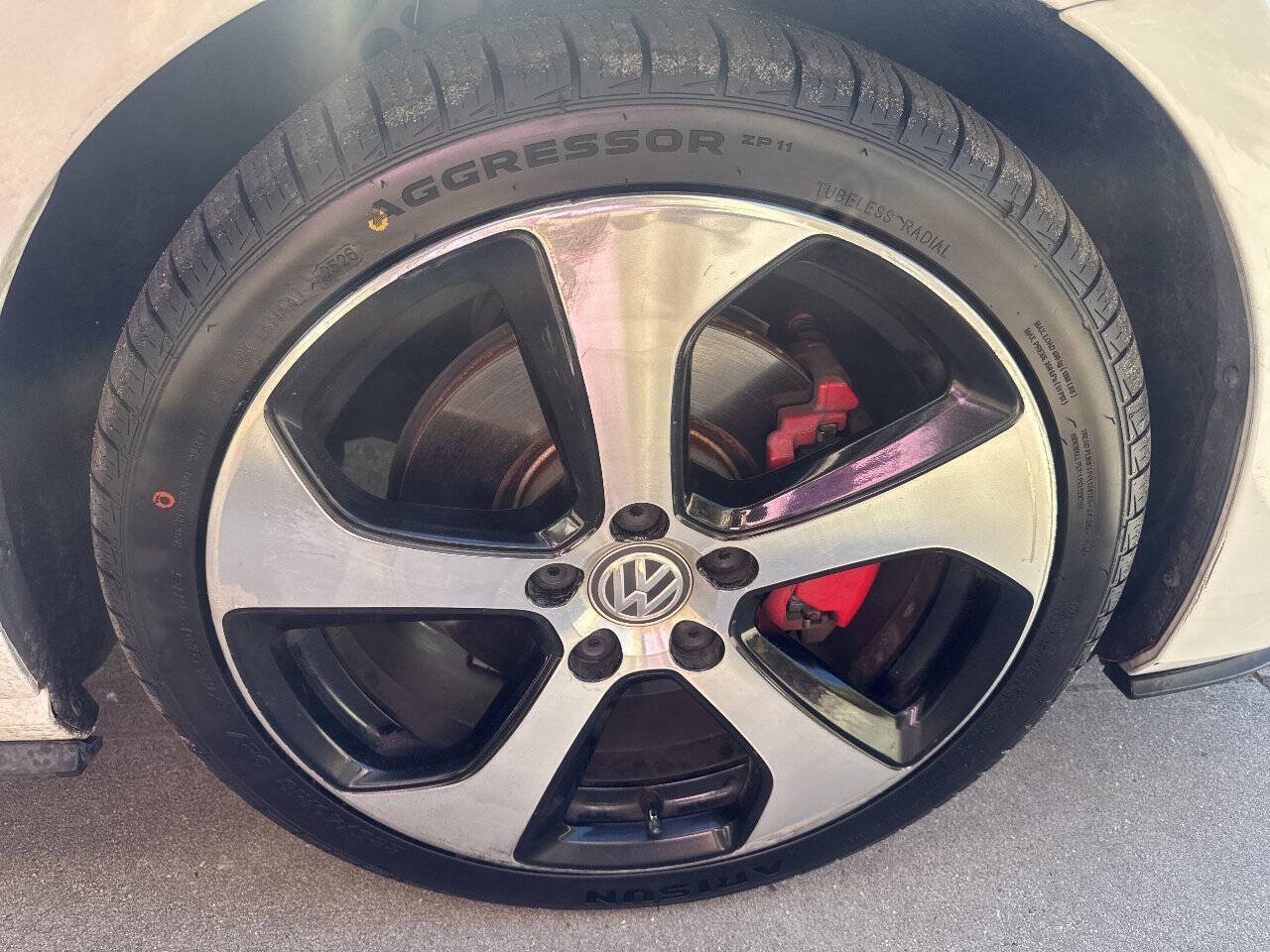 Used 2017 Volkswagen GTI S FWD image 22