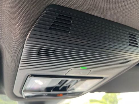 New 2026 Volkswagen Atlas Cross Sport SEL image 23