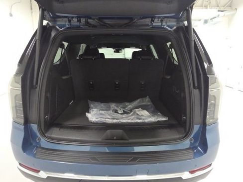 New 2026 Chevrolet Suburban LT w/ Comfort Package image 22
