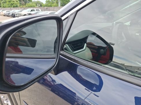 Used 2025 Toyota RAV4 XLE w/ Convenience Package FWD image 14