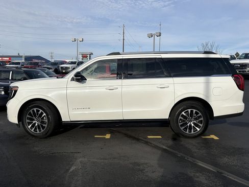 Certified 2025 Ford Expedition Max Platinum image 11
