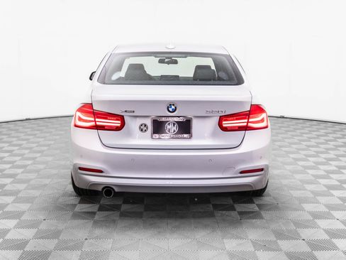 Used 2016 BMW 320i xDrive 320i xDrive image 4