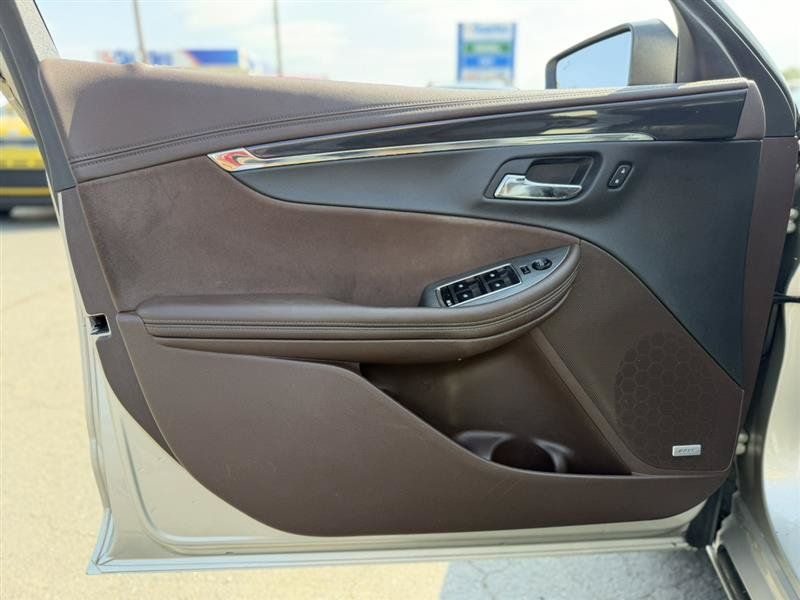 Used 2014 Chevrolet Impala LT FWD image 11
