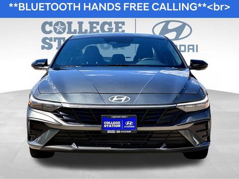 Used 2025 Hyundai Elantra Sport image 10