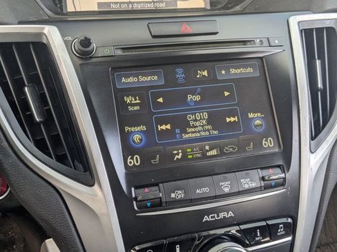 Used 2017 Acura TLX V6 w/Technology Pkg image 11