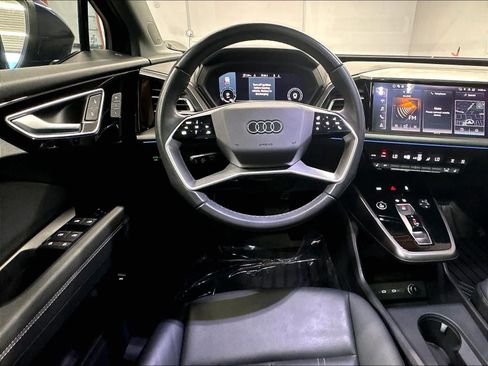 Certified 2023 Audi Q4 e-tron Prestige AWD/4WD image 8