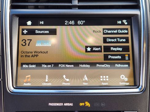 Used 2018 Lincoln MKX Reserve image 11