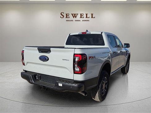 New 2026 Ford Ranger XLT w/ FX4 Off-Road Package image 4