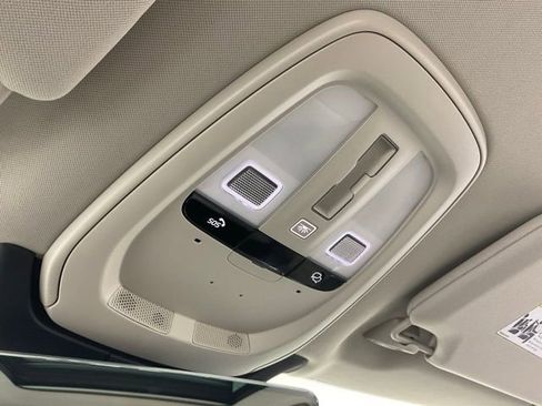 New 2026 Volvo XC90 B6 Ultra w/ Protection Package image 23