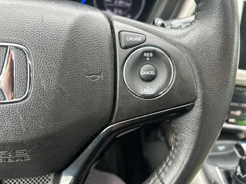 Used 2017 Honda HR-V EX-L image 23