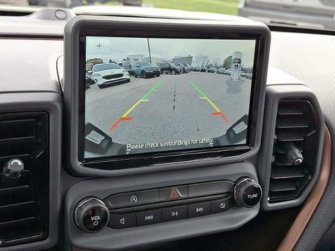 Certified 2023 Ford Bronco Sport Outer Banks w/ Tech Package image 18