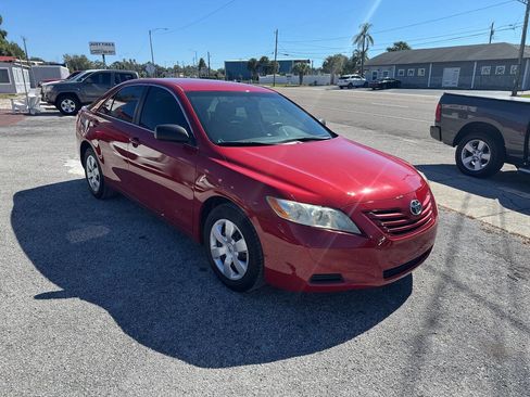 Used 2007 Toyota Camry LE image 2