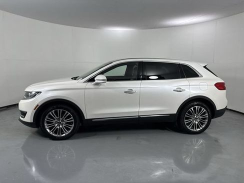 Used 2017 Lincoln MKX Reserve w/ Lincoln MKX Climate Package AWD/4WD image 30