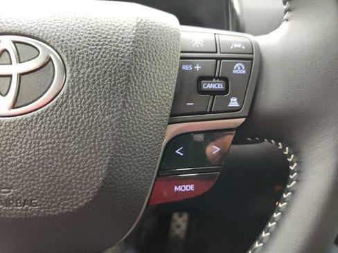 Used 2026 Toyota Camry SE FWD image 58