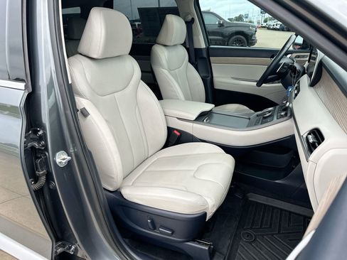 Used 2021 Hyundai Palisade SEL w/ Premium Package FWD image 27
