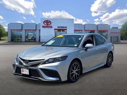 Certified 2021 Toyota Camry SE w/ Cold Weather Package