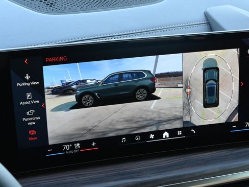 New 2026 BMW X5 sDrive40i image 25