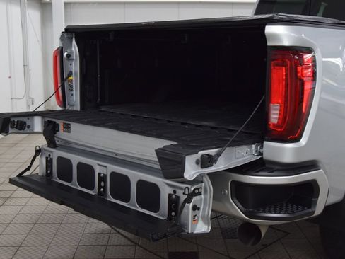 Used 2023 GMC Sierra 2500 Denali AWD/4WD image 27