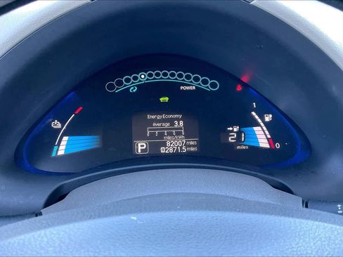 Used 2011 Nissan Leaf w/ Protection Pkg image 17