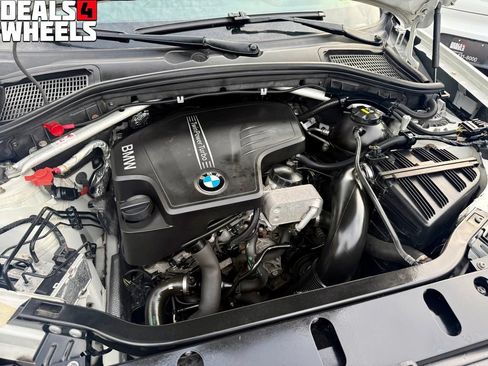 Used 2018 BMW X4 xDrive28i AWD/4WD image 5