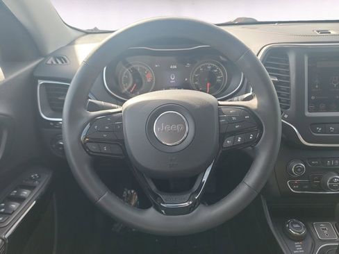 Used 2023 Jeep Cherokee Altitude Lux AWD/4WD image 12