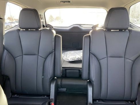 New 2026 Subaru Ascent Premium image 11