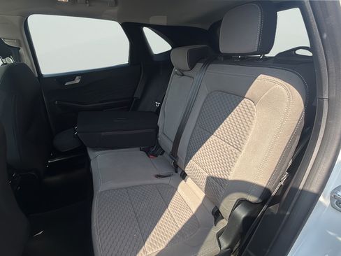 Used 2021 Ford Escape SE w/ SE Sport Appearance Package AWD/4WD image 24