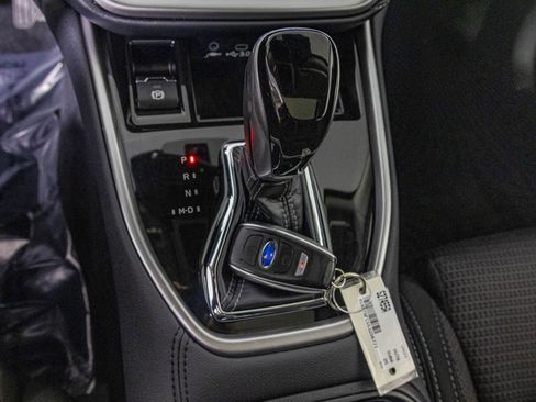 Used 2025 Subaru Outback Premium w/ Popular Package #1A image 30