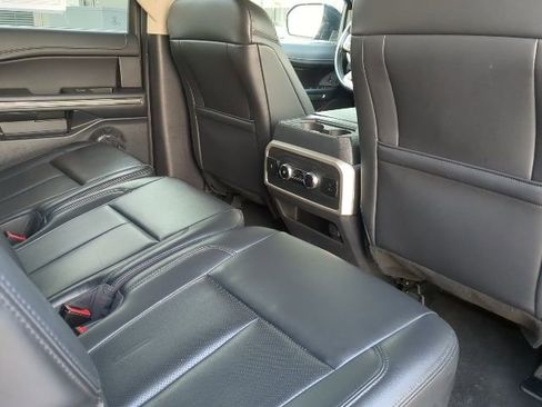 Used 2024 Ford Expedition Max XLT image 37