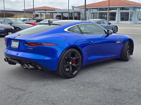 Used 2023 Jaguar F-TYPE P450 image 3