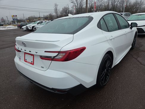 Certified 2026 Toyota Camry SE image 3