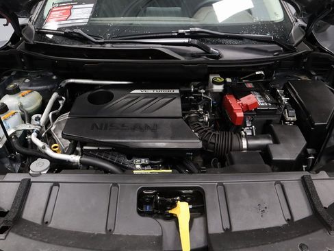 Certified 2023 Nissan Rogue SV image 16