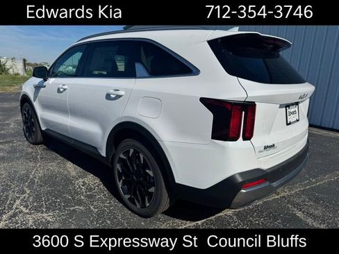 New 2025 Kia Sorento EX w/ Panoramic Sunroof Package FWD image 6